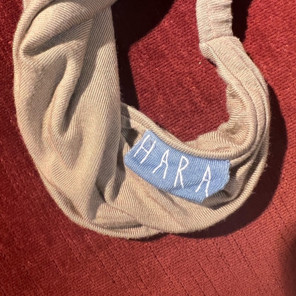 SOLD-Hara The Label Stella Low Cut Bra - Picture 4 of 4